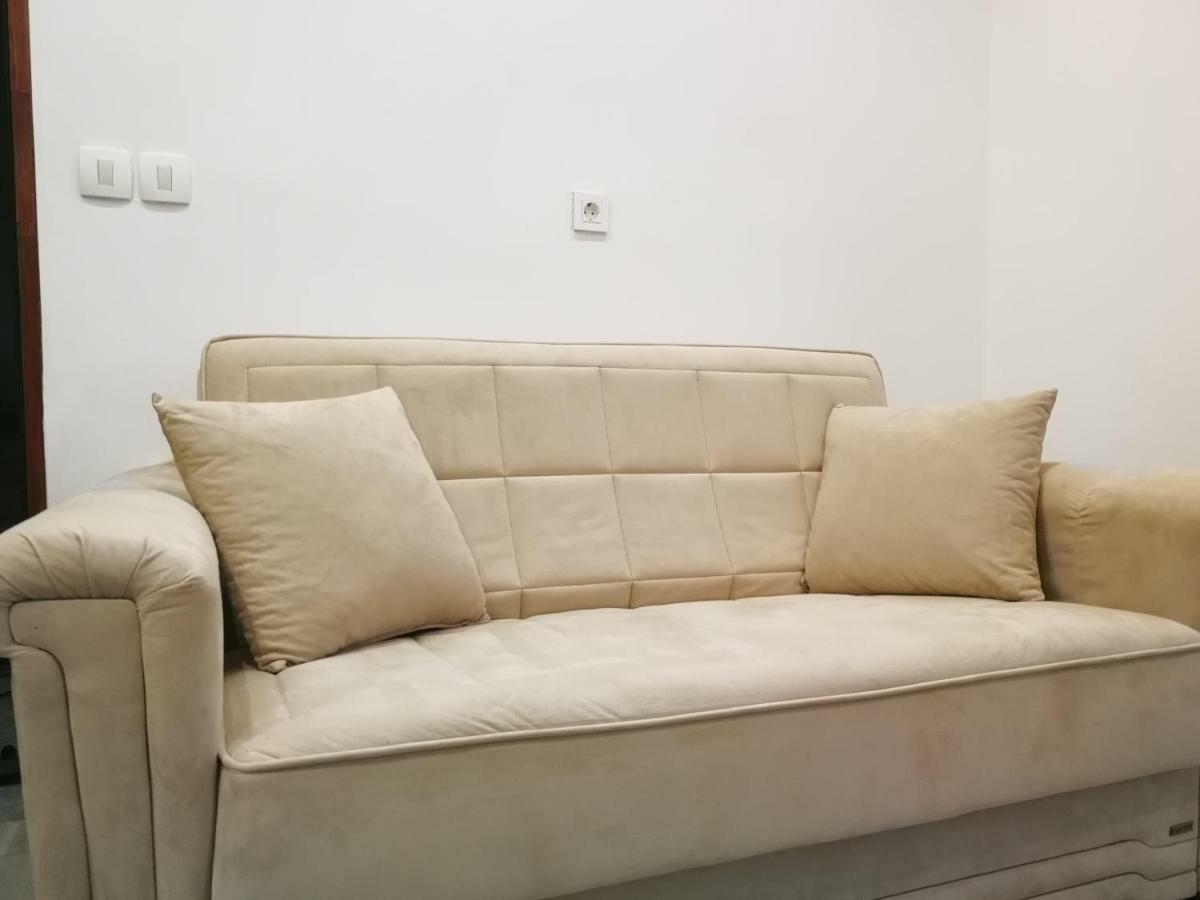 Appartma Katja Gabrovica pri Črnem Kalu Esterno foto